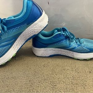 Saucony Everun Women’s 9.5